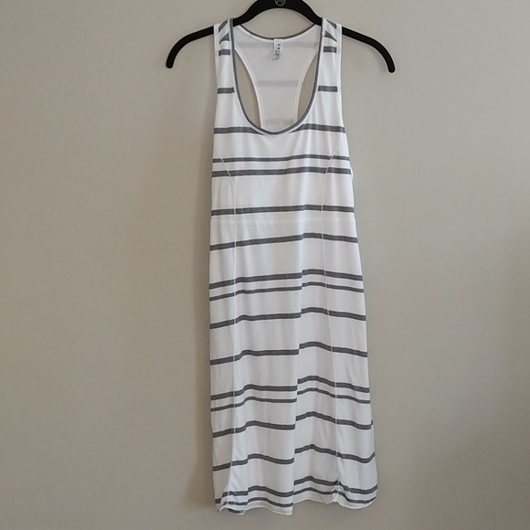 Soybu Dresses & Skirts - Soybu Dress Racerback Gray White Striped Size L